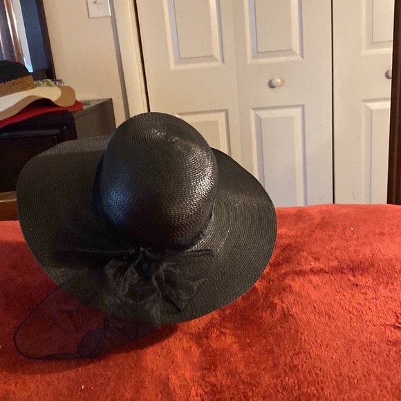 Navy blue hat with bow n back - Picture 6 of 8